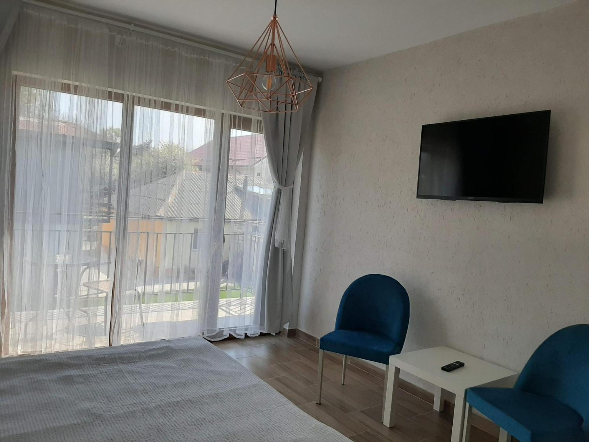 Отель Casa Orhideea Костинешти Экстерьер фото